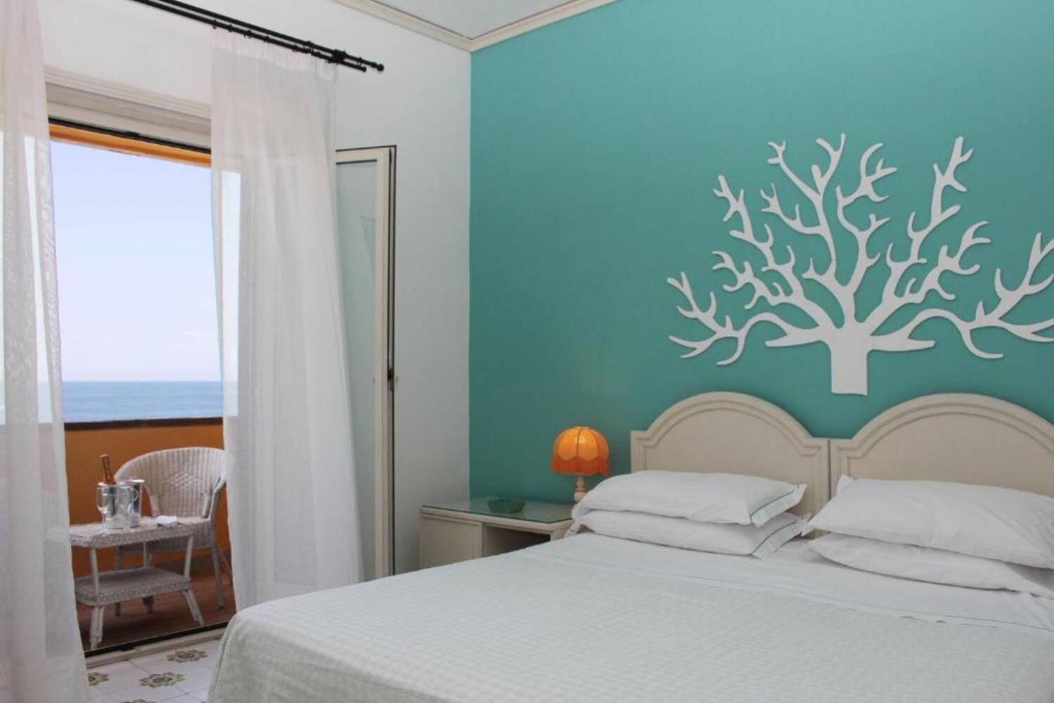 Sunbay Park Hotel Civitavecchia Kültér fotó